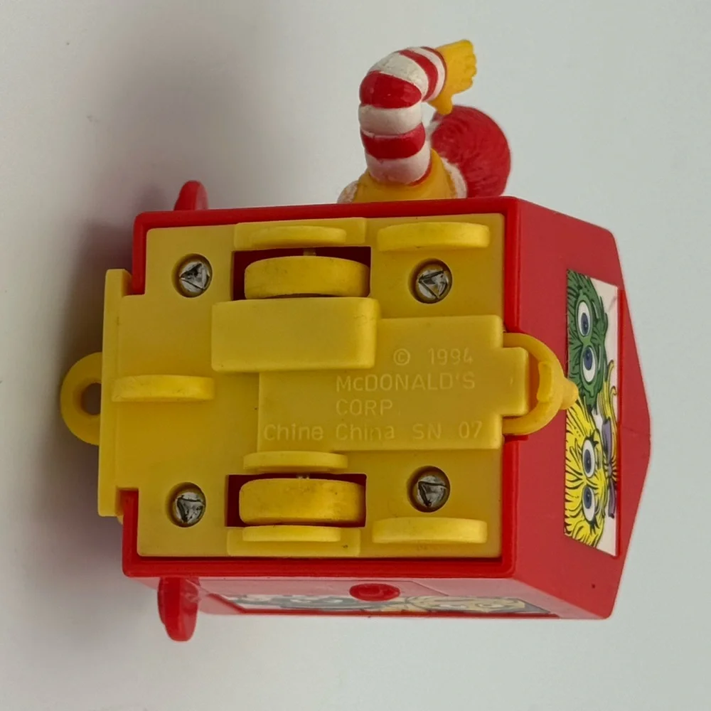 Vintage 1994 Ronald McDonald‎ Happy Meal Box Train Car McDonald's Toy 825-138